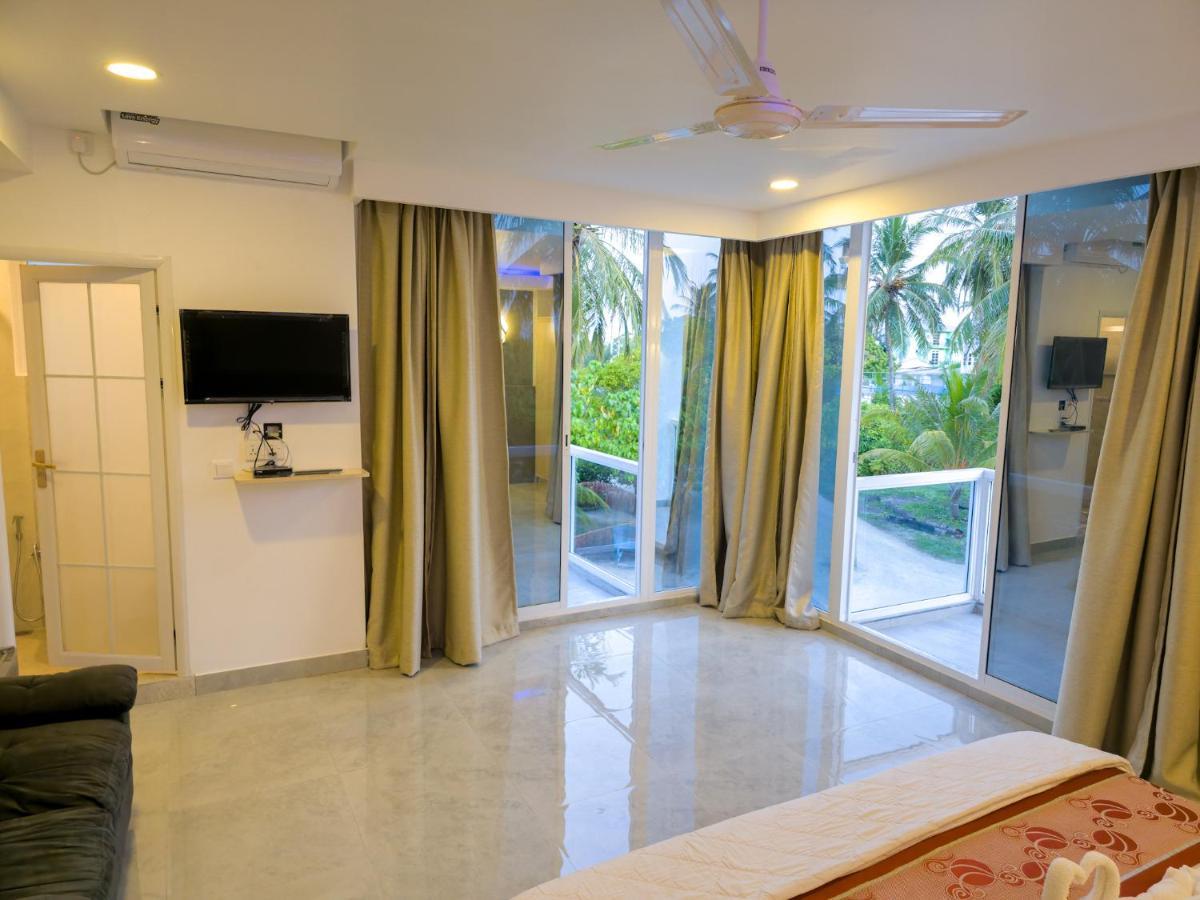 Arora View Hotel Maafushi Buitenkant foto