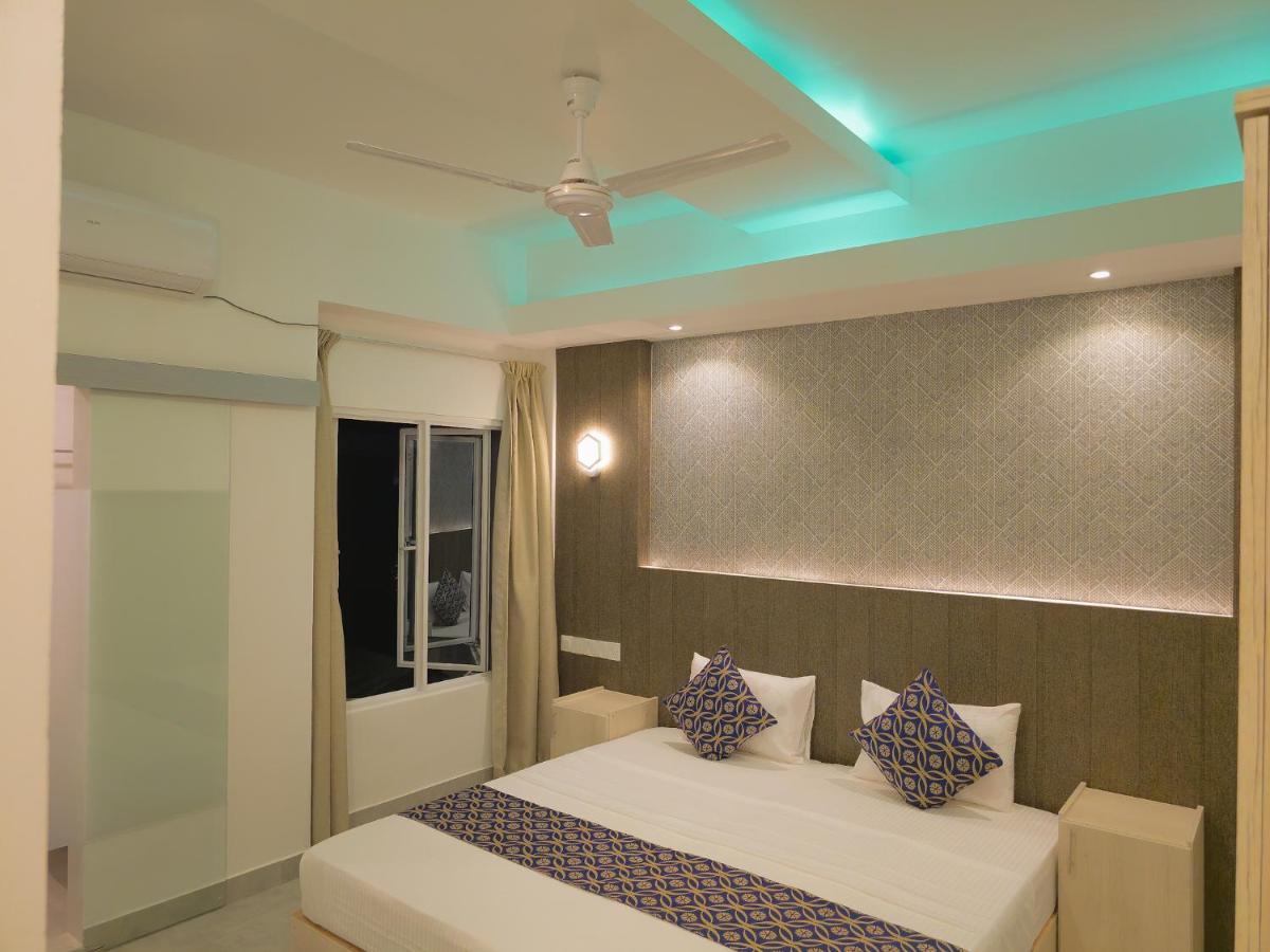 Arora View Hotel Maafushi Buitenkant foto